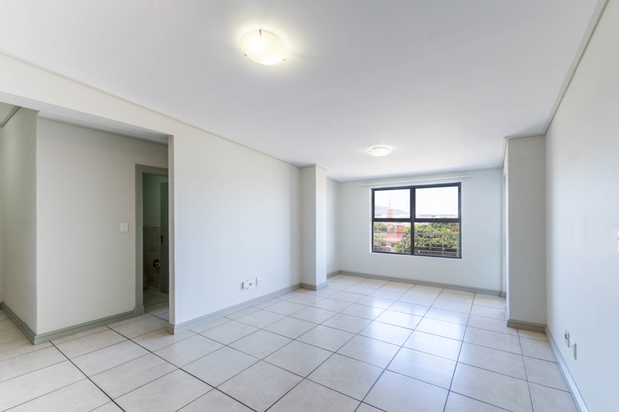 2 Bedroom Property for Sale in Royal Ascot Western Cape